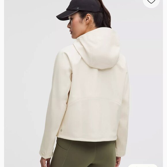 Lululemon NWT Women's Cross Chill City-to-Trail Jacket L Light Ivory - Picture 13 of 16
